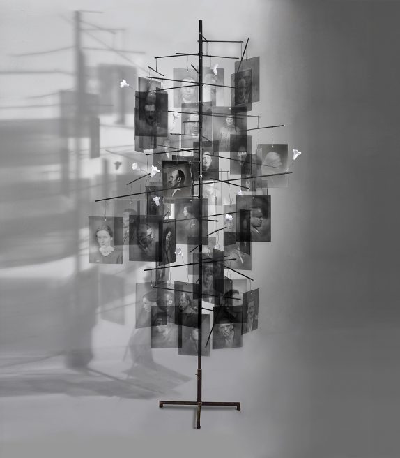 Albero dell’oblio (2005). Iron, image on glass, blown Murano glass flowers.