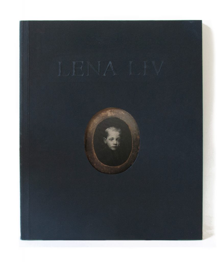Memoria e Oblio. Reckerman Gallery, Koln, Germany. Lena Liv (1992)