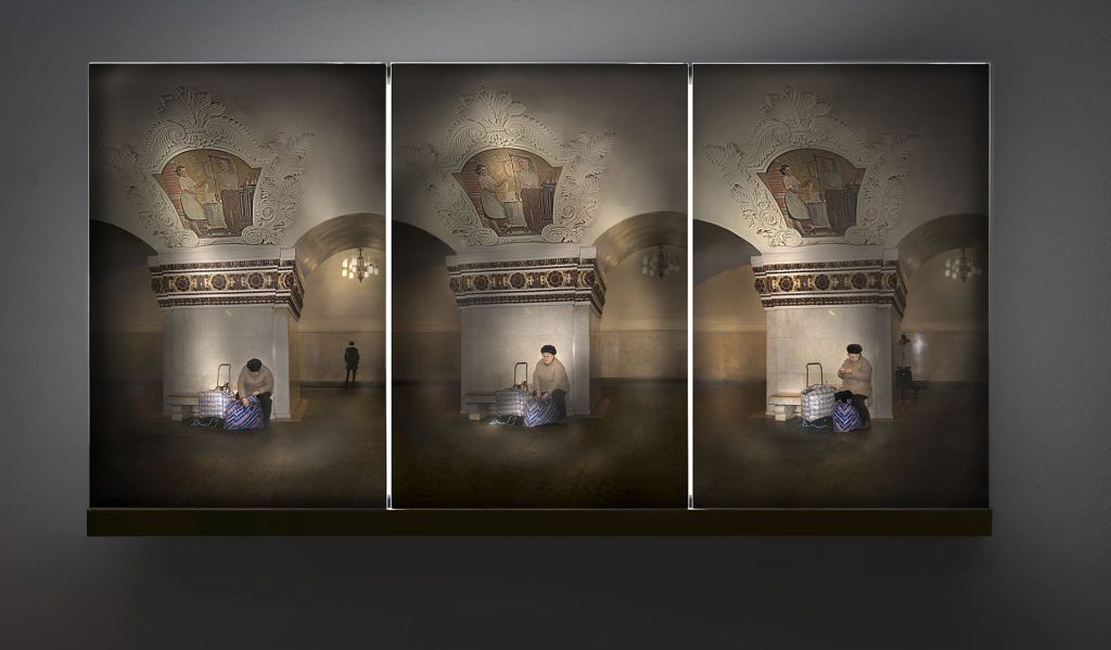 Kievskaja (2007-2009). Image on glass, lacquered wood, light. 96 x 182 x 20 cm